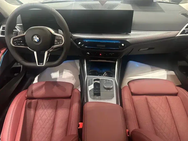 BMW 3 Series — Фото автомобиля 5