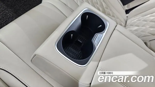 Genesis GV80 — Фото автомобиля 29