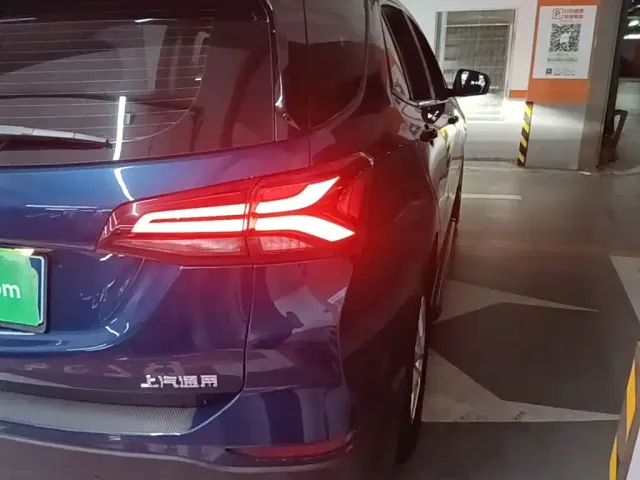 Chevrolet Equinox — Фото автомобиля 7