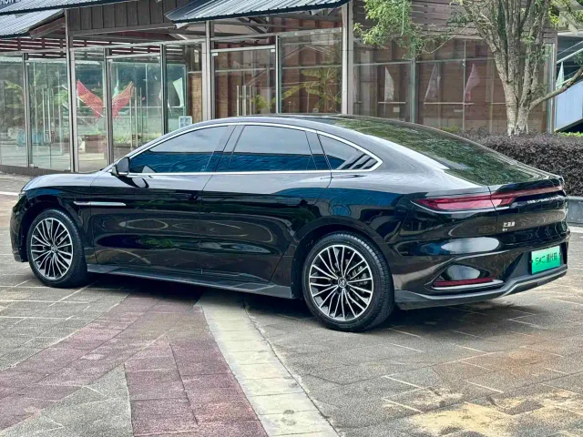 BYD Han — Фото автомобиля 12