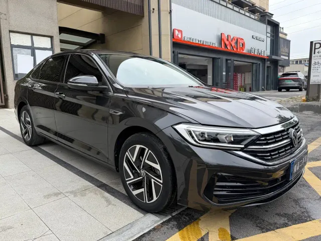 Volkswagen Sagitar — Фото автомобиля 3