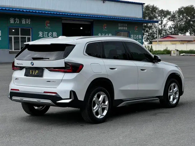 BMW X1 — Фото автомобиля 6