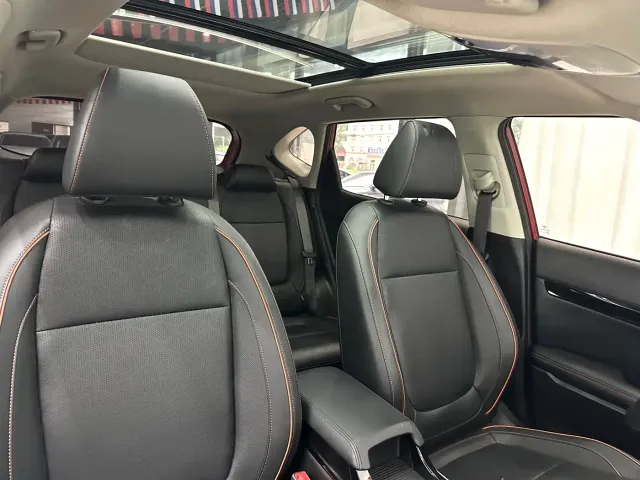 Kia Seltos — Фото автомобиля 12