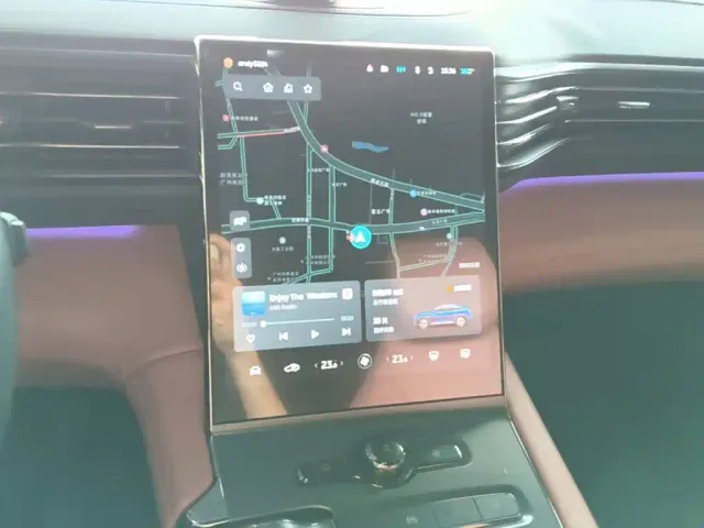 Nio EC6 — Фото автомобиля 12