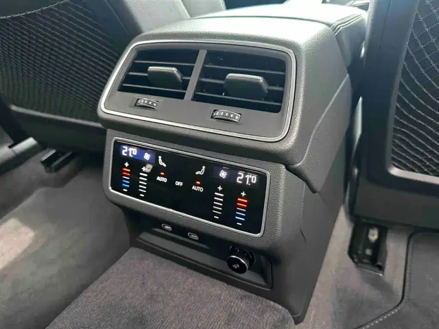 Audi A6L — Фото автомобиля 10