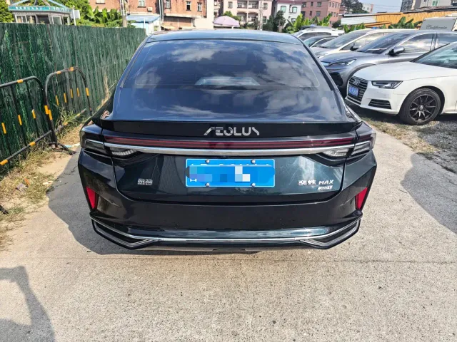 Dongfeng Yixuan MAX — Фото автомобиля 8