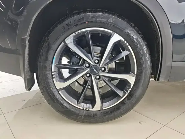 Dongfeng Aeolus Haohan 2024 Glory Edition 1.5T Fashion — Фото автомобиля 6
