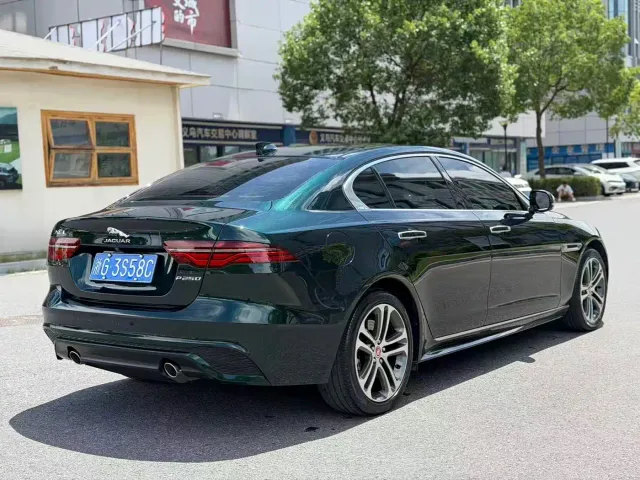 Jaguar XEL — Фото автомобиля 16