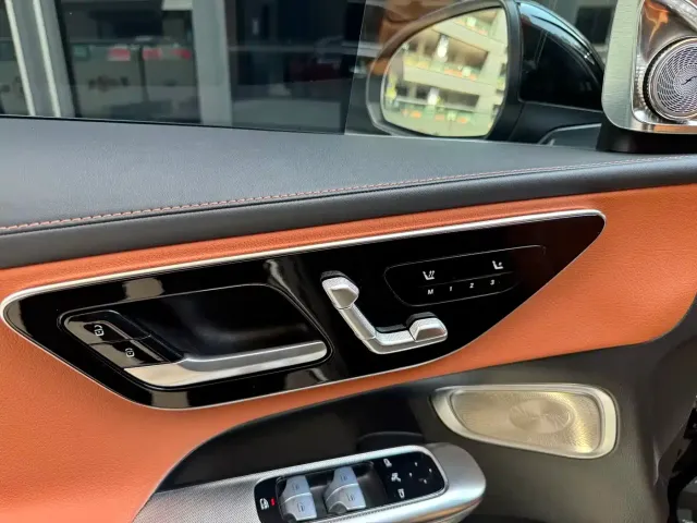 Mercedes-Benz Mercedes-Benz GLC 2024 Facelift GLC 300 L 4MATIC Sport 5-seater — Фото автомобиля 10