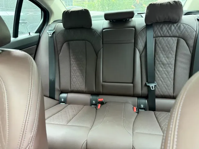 BMW 3 Series — Фото автомобиля 7