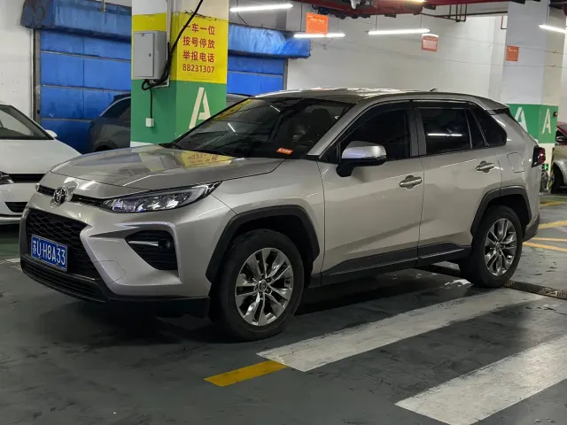Фотография автомобиля — Toyota Wildlander