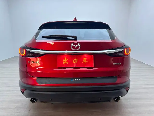 Mazda CX-4 — Фото автомобиля 5