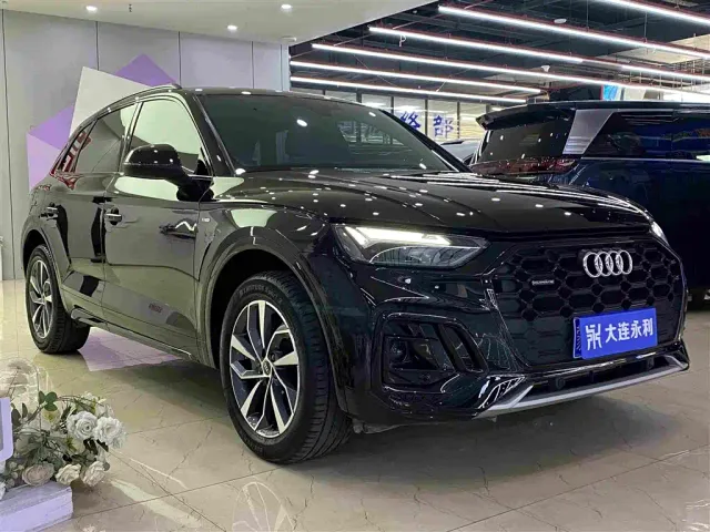 Audi Q5L — Фото автомобиля 3