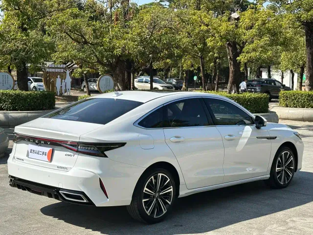 Chery Arrizo 8 — Фото автомобиля 17