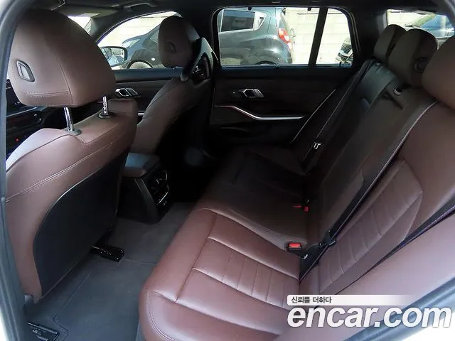 BMW 3 Series G20 — Фото автомобиля 20