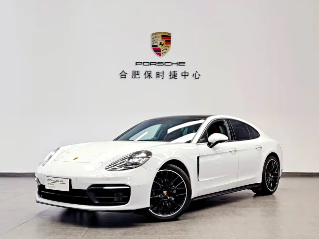 Фотография автомобиля — Porsche Panamera