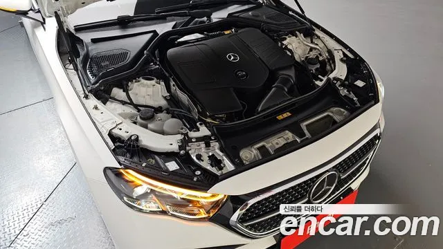 Mercedes-Benz E-Class W214 — Фото автомобиля 9