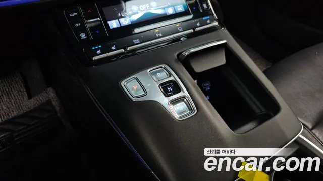 Hyundai Grandeur Новый Grandeur IG — Фото автомобиля 9