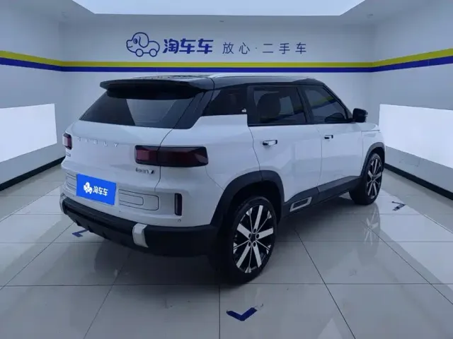 Geely ICON — Фото автомобиля 3