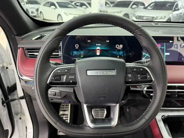 Jetour X70 Plus — Фото автомобиля 10