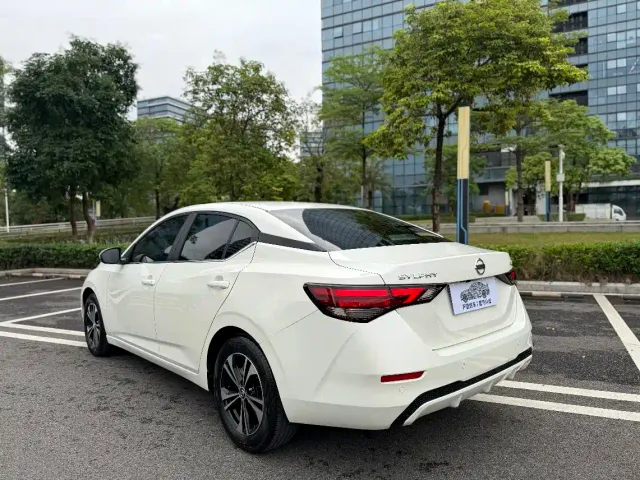 Nissan Sylphy — Фото автомобиля 6