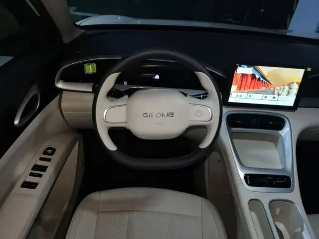 Geely Starry Wish — Фото автомобиля 10