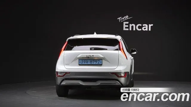 Kia Niro All Niro EV Earth — Фото автомобиля 4