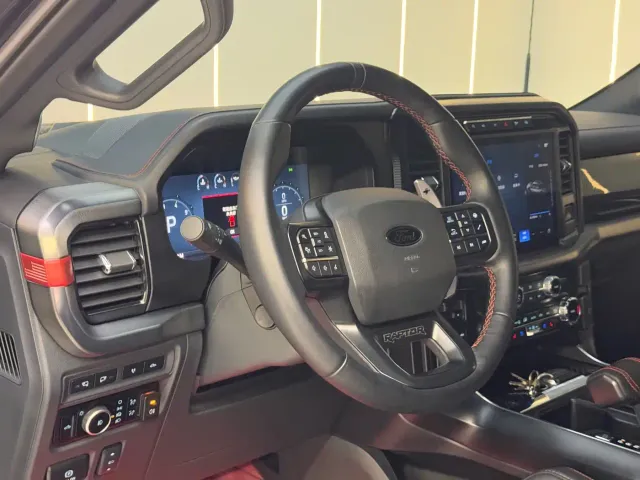 Ford F-150 Raptor — Фото автомобиля 15