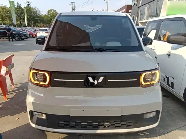 Wuling Hongguang Mini EV — Фото автомобиля 2