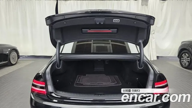 Genesis G80 Бензин 2.5 турбо AWD — Фото автомобиля 14