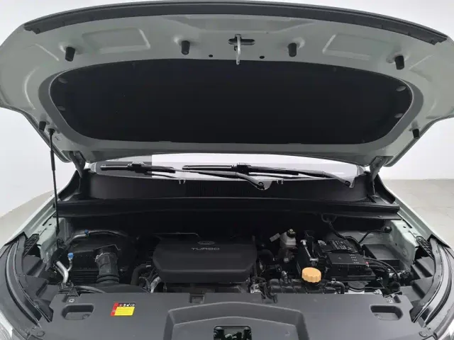 Wuling Asta — Фото автомобиля 6