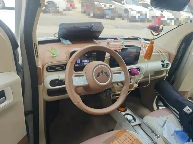 Wuling Hongguang Mini EV — Фото автомобиля 10