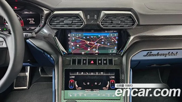 Lamborghini Urus — Фото автомобиля 9