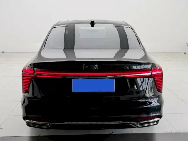 Hongqi H5 — Фото автомобиля 8