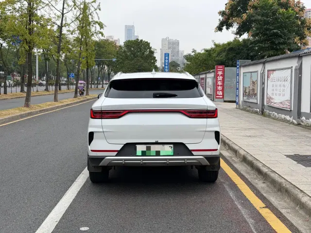 BYD Song PLUS — Фото автомобиля 6