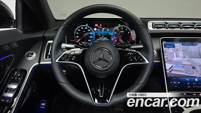 Mercedes-Benz S-Class — Фото автомобиля 12