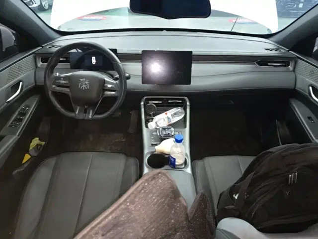 BYD Qin PLUS — Фото автомобиля 9