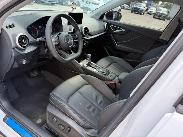Audi Q2L — Фото автомобиля 4