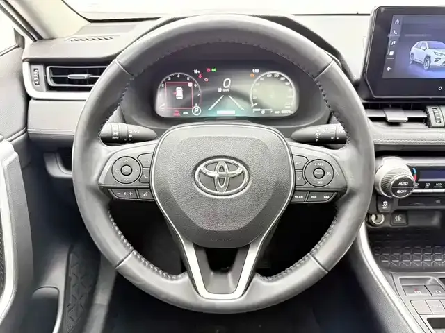Toyota Wildlander — Фото автомобиля 10