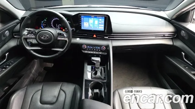 Hyundai Avante CN7 — Фото автомобиля 7