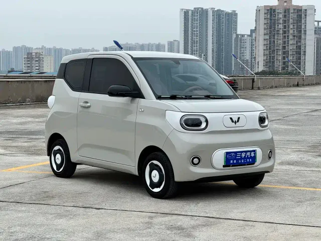 Wuling Hongguang Mini EV — Фото автомобиля 3