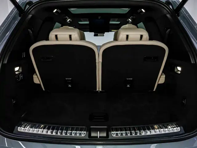 Li Auto L8 — Фото автомобиля 7