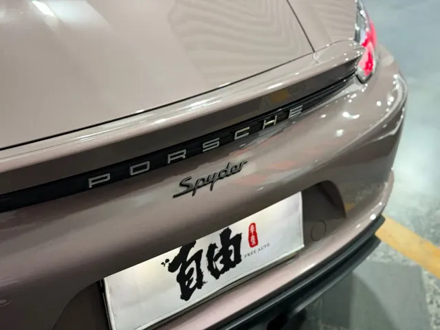 Porsche 718 — Фото автомобиля 6