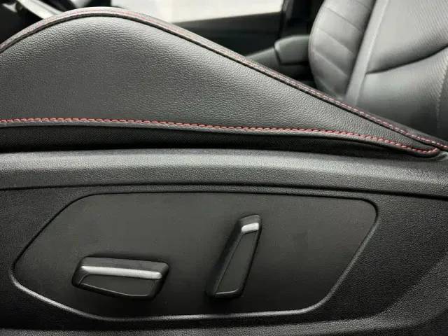 Hyundai Elantra 2022 240TGDi DCT LUX Premium Edition — Фото автомобиля 6