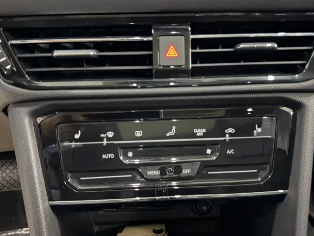 Volkswagen Tharu — Фото автомобиля 9