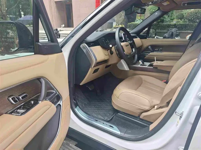 Land Rover Range Rover — Фото автомобиля 6