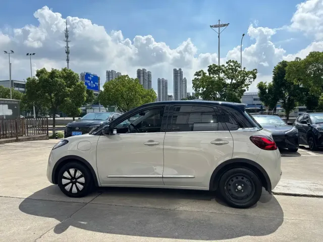 Wuling Bingo — Фото автомобиля 8