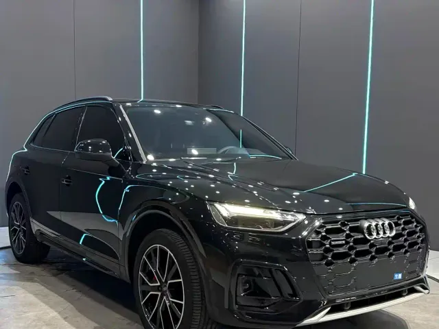 Audi Q5L — Фото автомобиля 3
