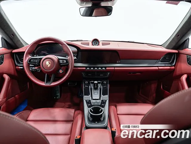 Porsche 911 992 — Фото автомобиля 7