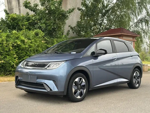 Фотография автомобиля — BYD Dolphin